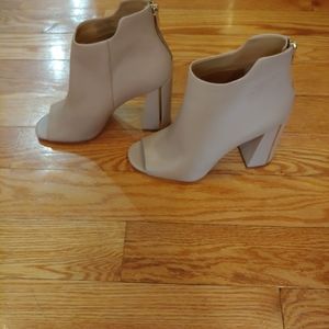 Calvin Klein: Lulah Cervo Peep-Toe Booties